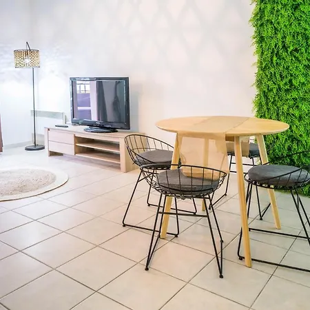 Premium Parking Tramway Wifi 아파트 *