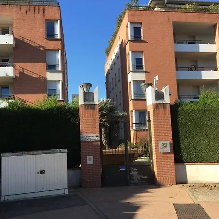 Appartement Premium Parking Tramway Wifi *